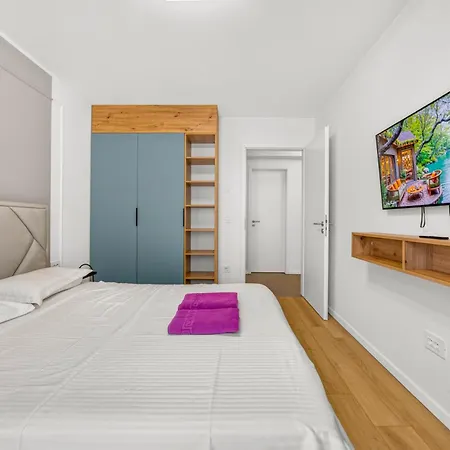 Ada Homes 404 Apartment
