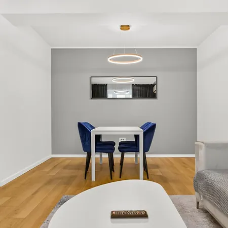 Ada Homes 404 * Brasov